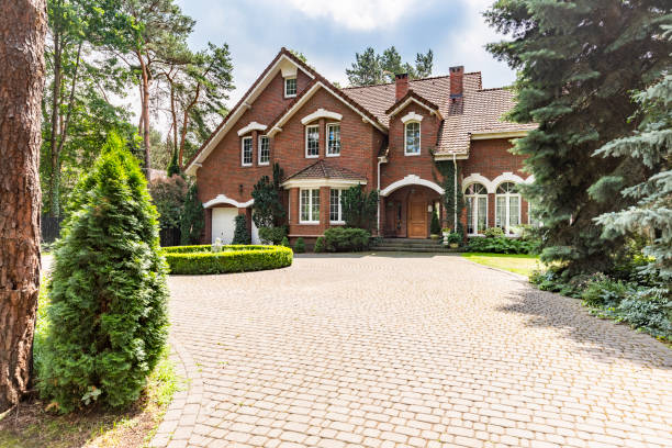 Best Driveway Pavers Near Me  in Pierceton, IN